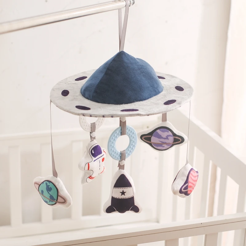 Baby Crib Mobile Bed Bell Rattle Toys Soft Felt Astronaut Rattle Doll Toys Newborn Music Comfort Crib Bracket Hanging Toys Gifts