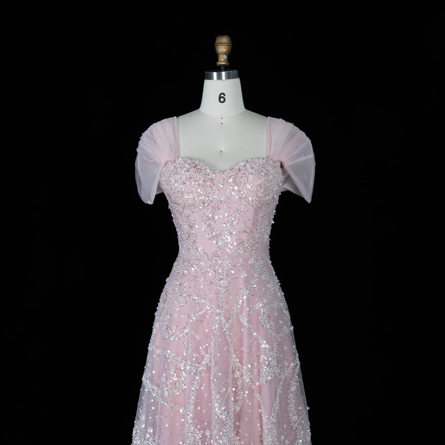 Sharon Said 2026 Neues Abendkleid in Farbverlauf Rosa mit Perlen, gedrehtem Neckholder, A-Linie, Dubai Arabisches Damen-Abendkleid SS709 Maßanfertigung – Detail 27
