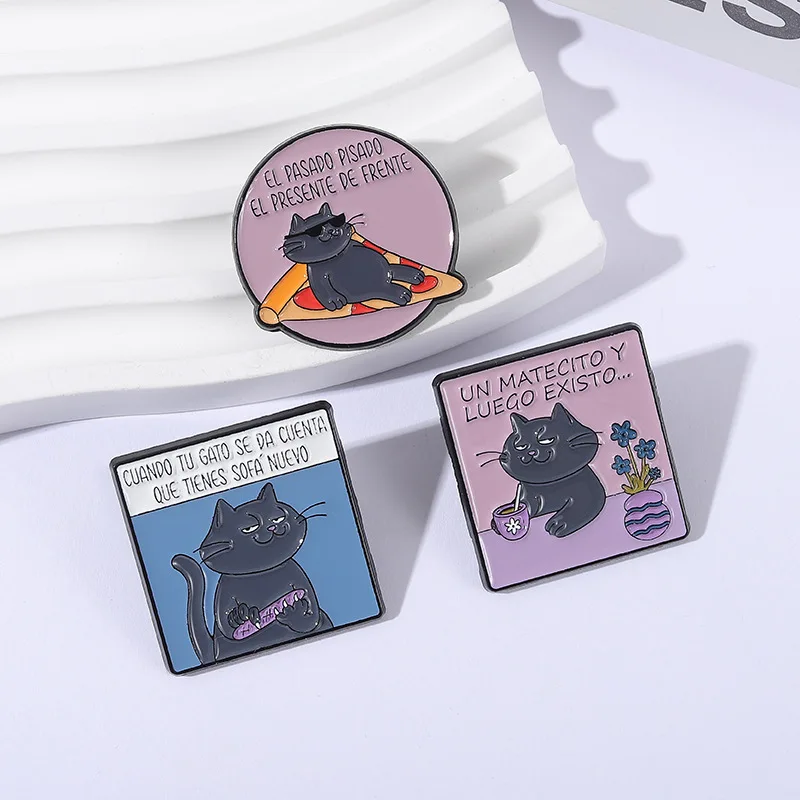 Cartoon Cat And Spa…