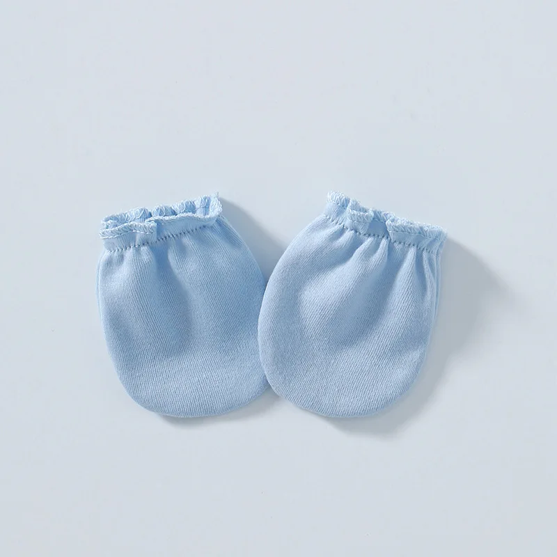 Set Pakaian Bayi Unisex dengan Jumpsuit, Topi, Bib, Sarung Tangan, Handuk 5-Potong Koleksi Warna Solid Katun untuk Bayi Baru Lahir hingga 6 Bulan