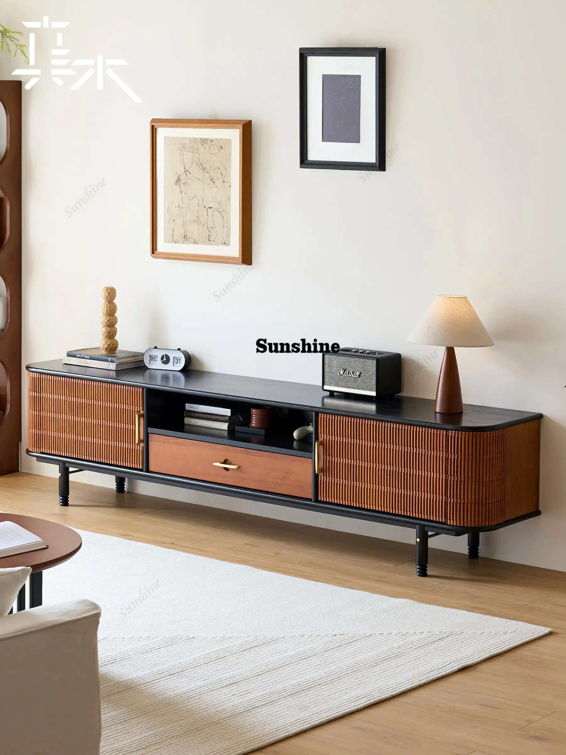 

Mid-style solid wood TV cabinet living room high-end small apartment storage cabinet FT