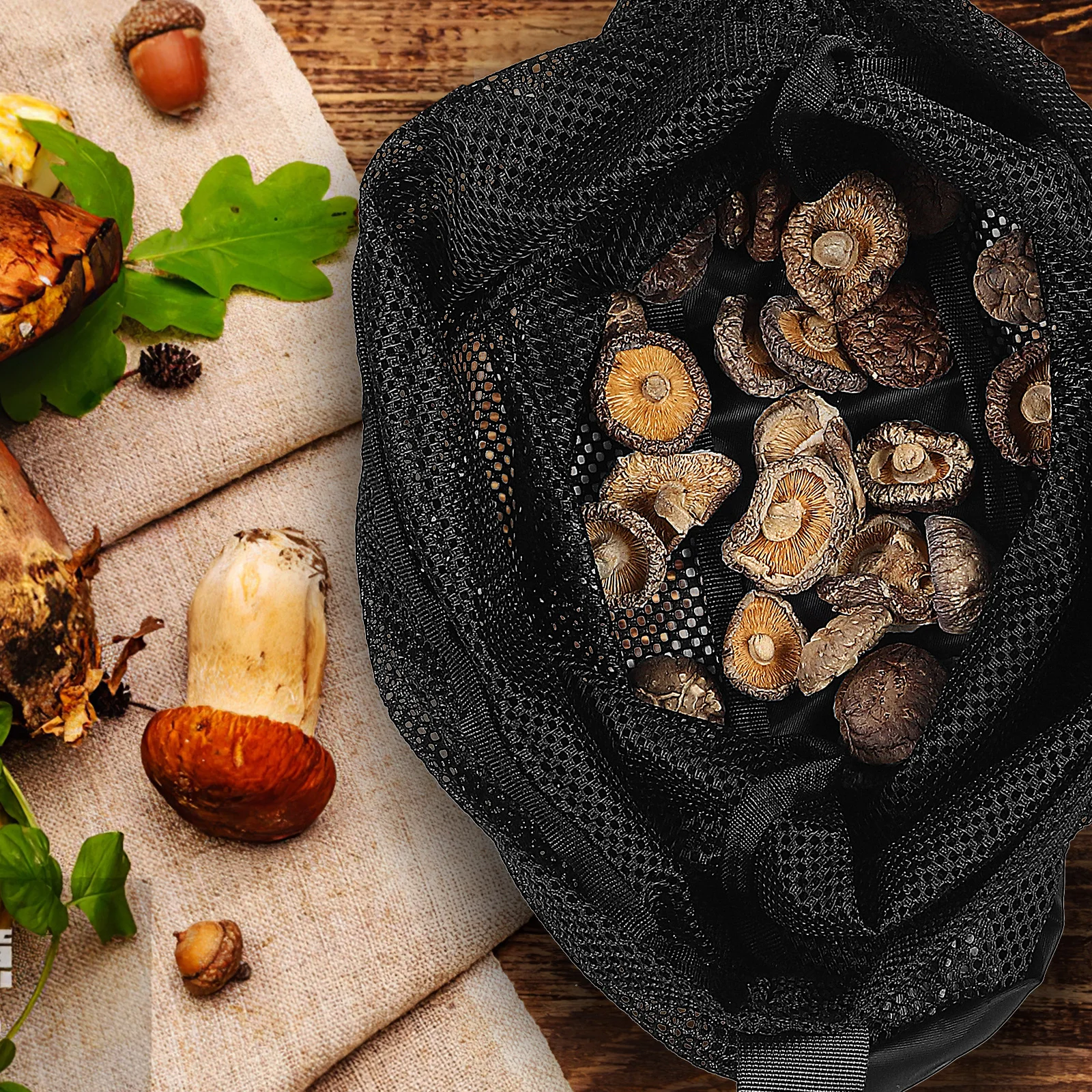 

2Pcs Mushroom Storage Bags Lightweight Polyester Foraging Pouch with Adjustable Strap Breathable Mesh Construction for Easy