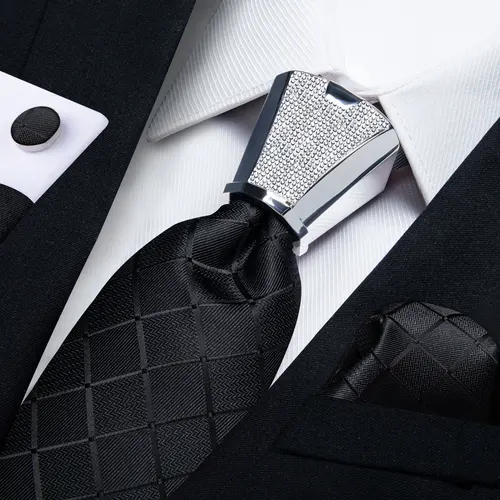 DiBanGu-corbatas de seda elegantes para hombres, corbata de diseñador, hebilla de pañuelo, gemelos, accesorio de boda, color negro sólido, negocios