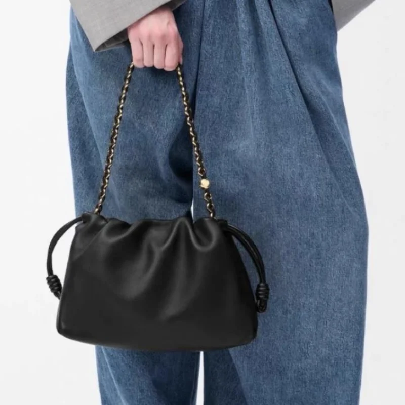 

Women's Drawstring Pleated Clouds Shoulder Bag Large Capacity Fashion Dumpling Handbag Versatile Chain Crossbody Underarm Bag