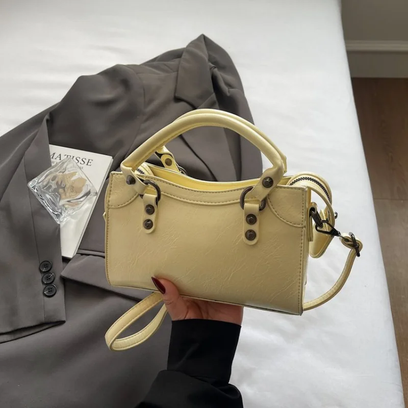 

Popular Classic Leather Women's Tote Bag High-End Luxury Brand Elegant Fashionable Refined Finish Vintage Daily Bag​