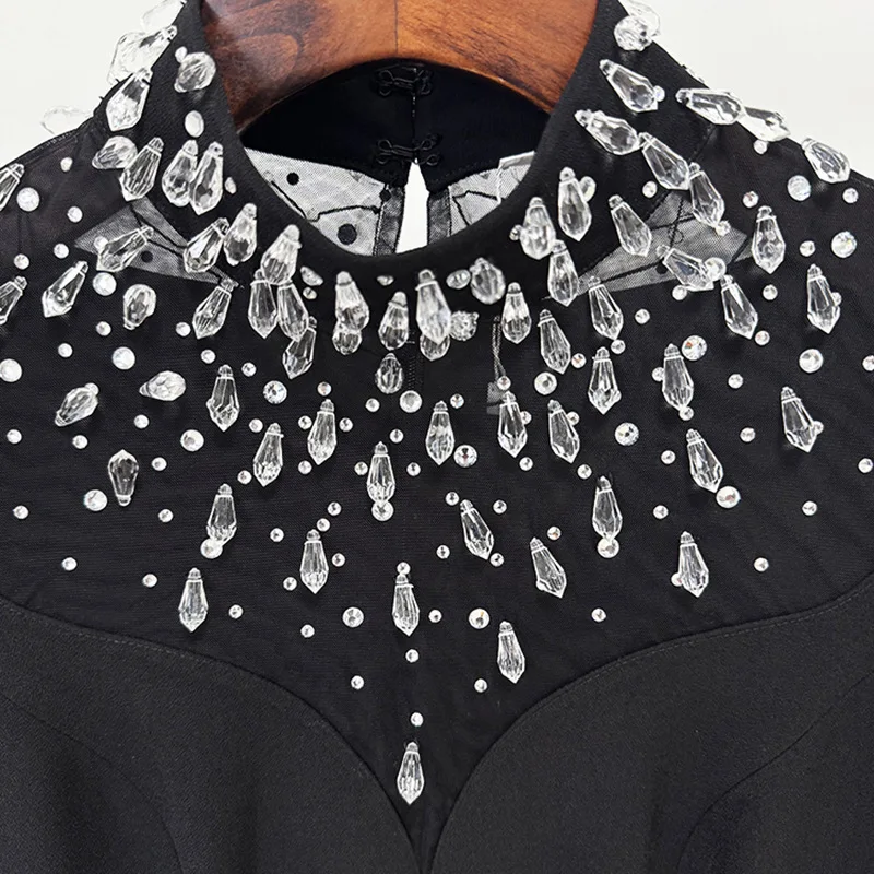 Nouvelle mode col rond maille manches longues incrusté de strass industrie lourde clou perle cloutée diamant longue robe de soirée