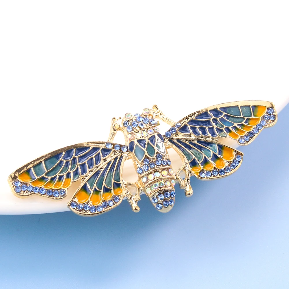 European and American Fashion New Personalized Animal Insect Moth Brooch Versatile Enamel Color Jewelry Creative Corsage Pin