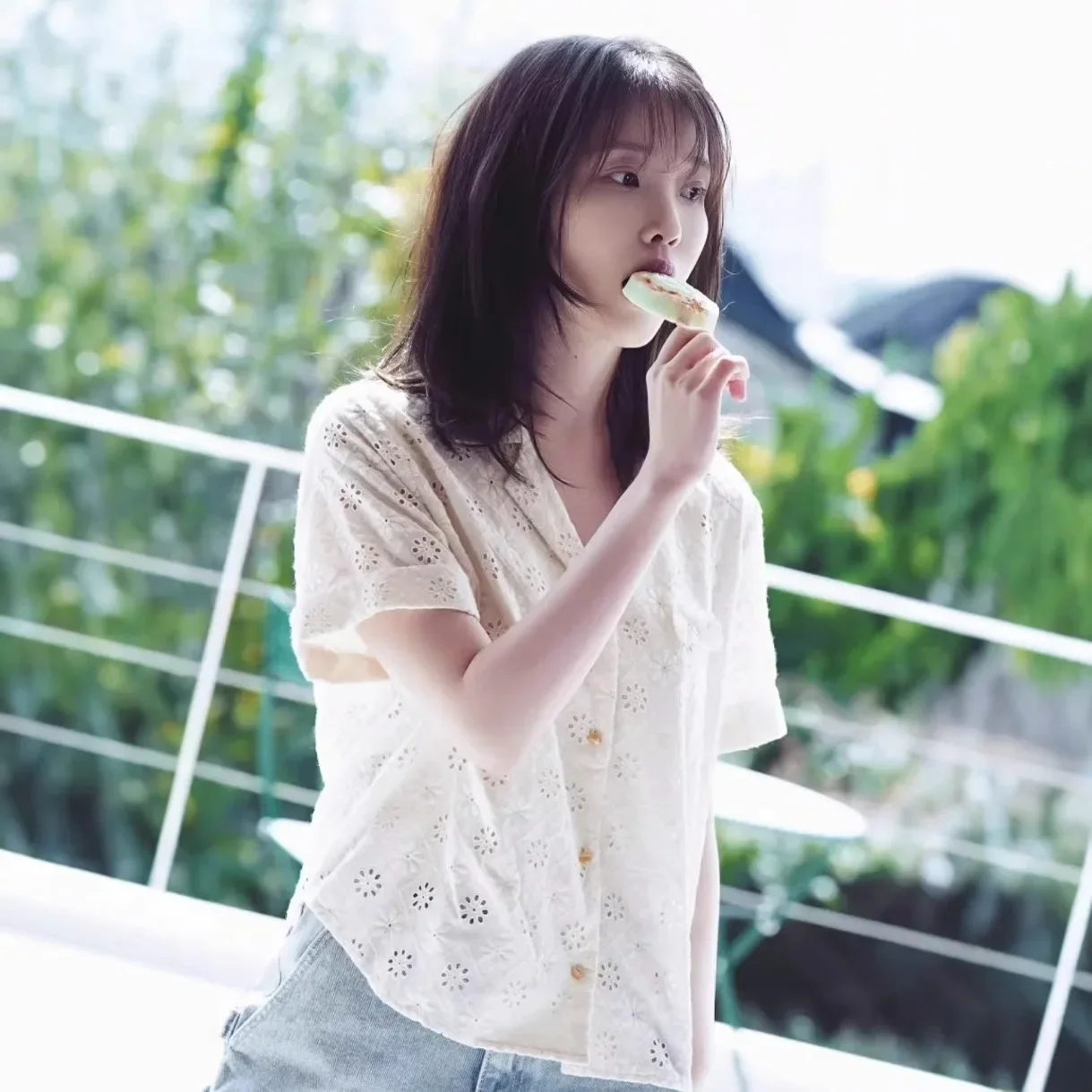 

25 New Lace Hollow Flower Lapel Short Sleeve Shirt