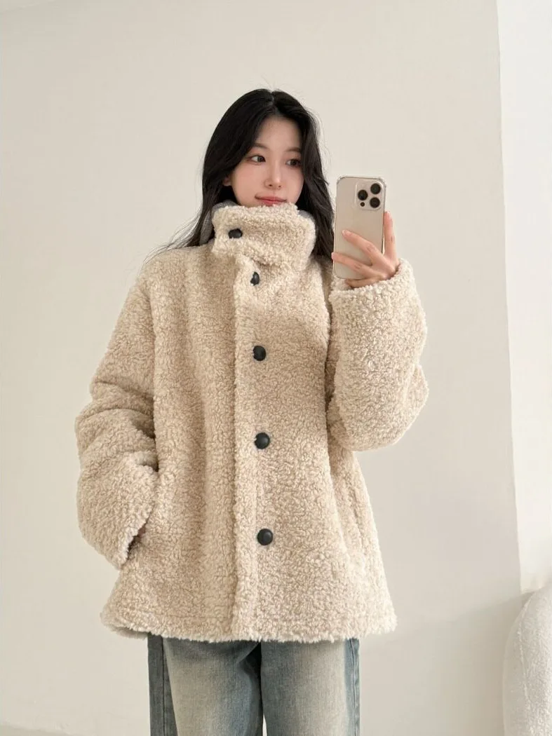 Chic Winter Thickened Plush Women's Coat Vintage Button Warmth Versatile High-End Feel Outerwear Stand Collar Cardigan Style
