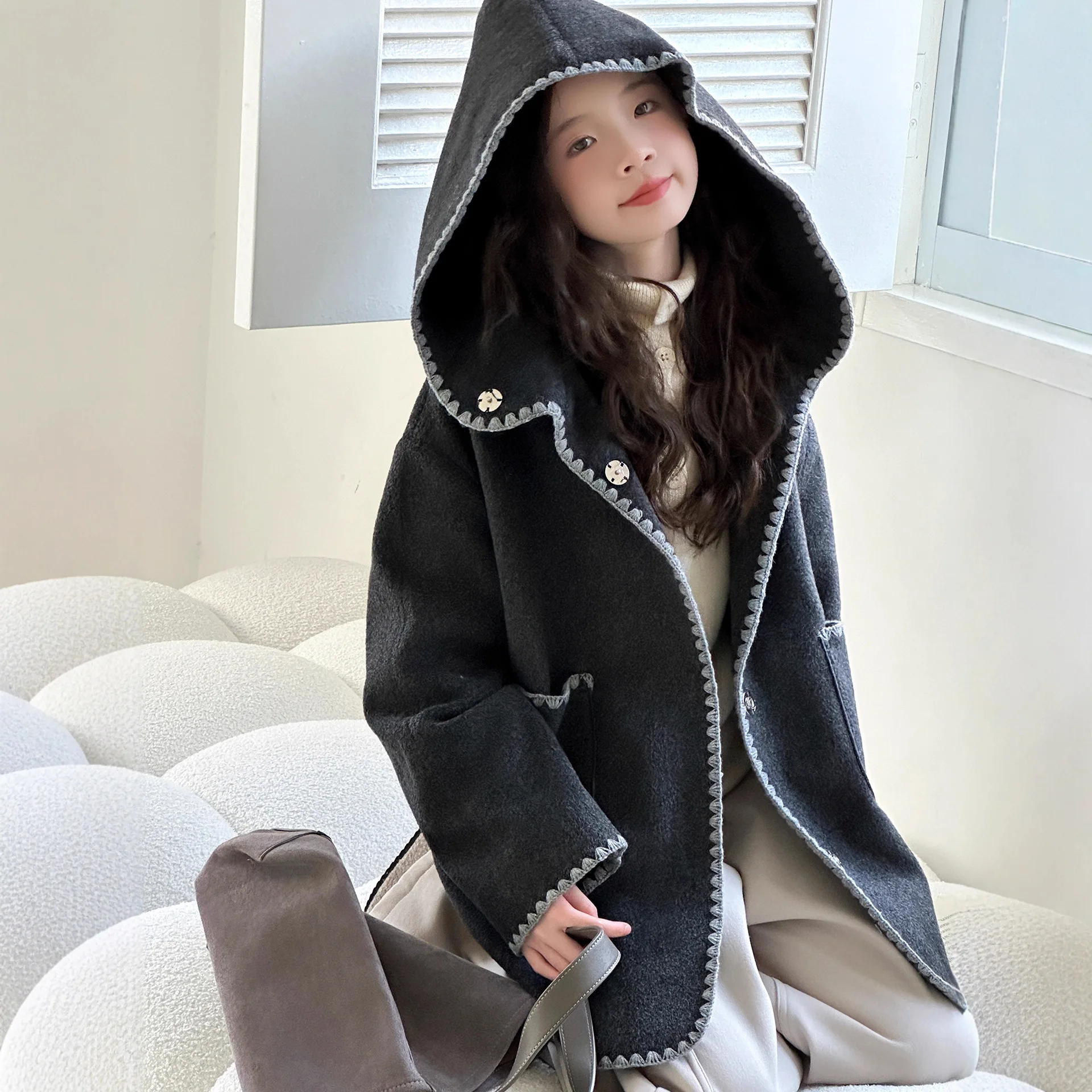 

Girls' Coat Autumn and Winter Clothing 2025 New Style Hooded Jacket Korean Version Thick Fashion and Keep Warm Coat