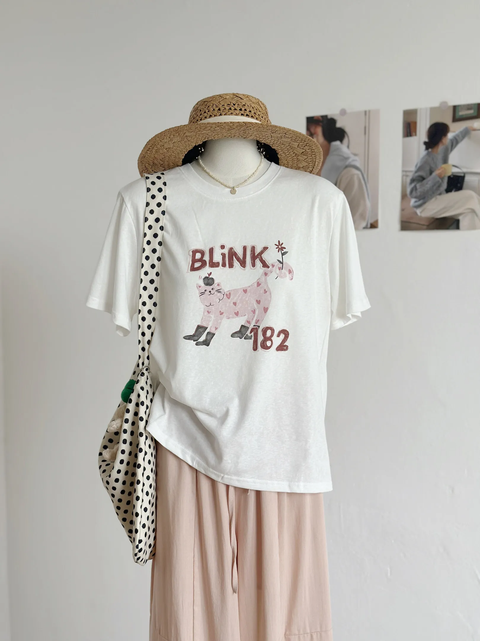 Summer 2026 Cartoon Boots  round Neck Loose Short Sleeve Snowflake Cotton Thin Transparent T-Shirt Women Casual Style Loos...