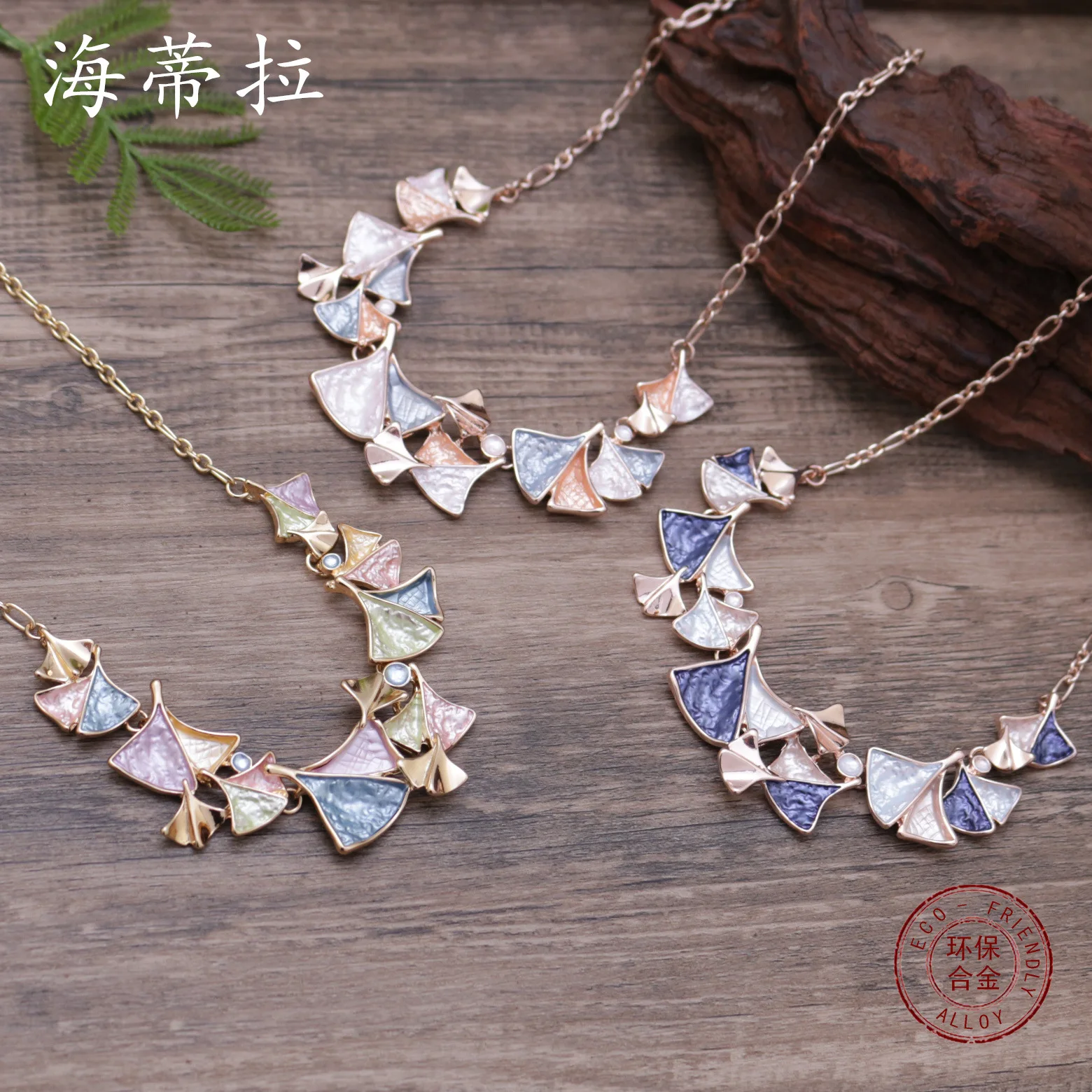 new color oil irregular ginkgo leaf necklace, women's simple and high-end ginkgo leaf necklace