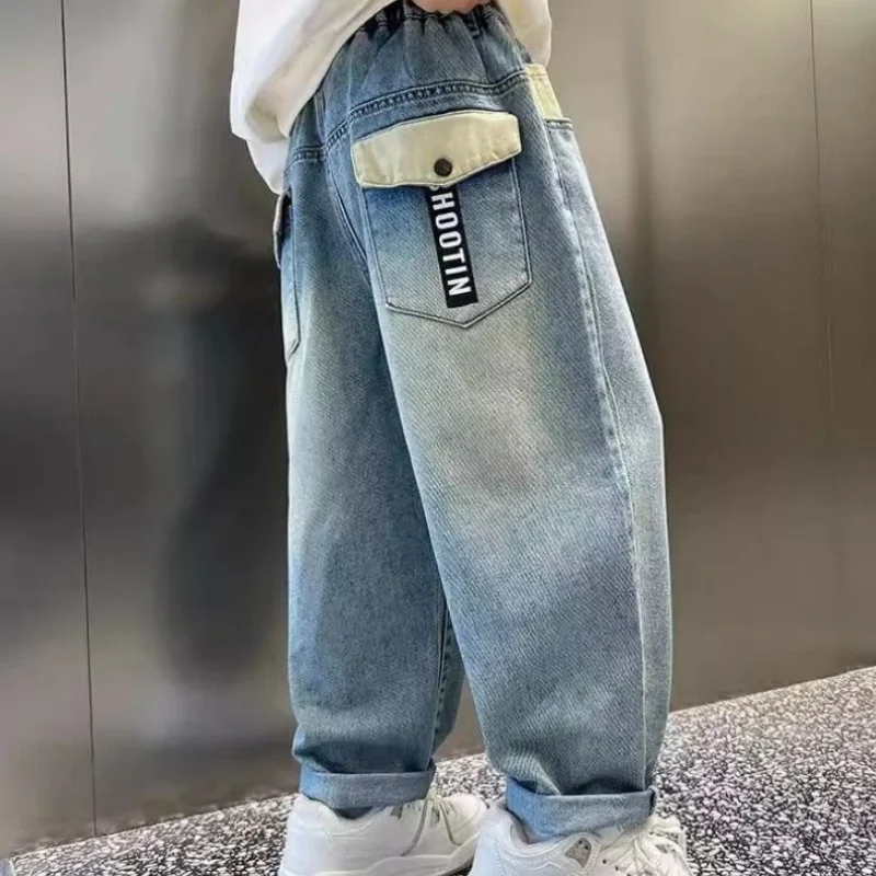 

Осенняя удобная повседневная спортивная одежда для малышей, школьная детская одежда, джинсовые штаны для мальчиков, длинные брюки, джинсовые брюки, 2025 г., синие