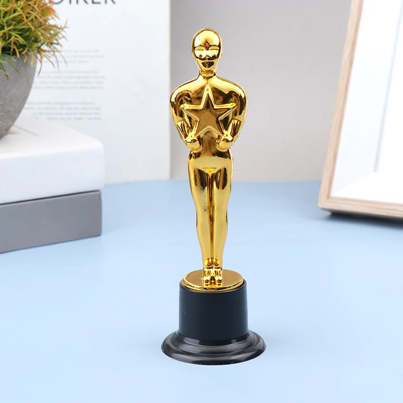 Little Golden Man Statue Trophy Children's Competition Award Medal Home Decor Figurines Ornaments