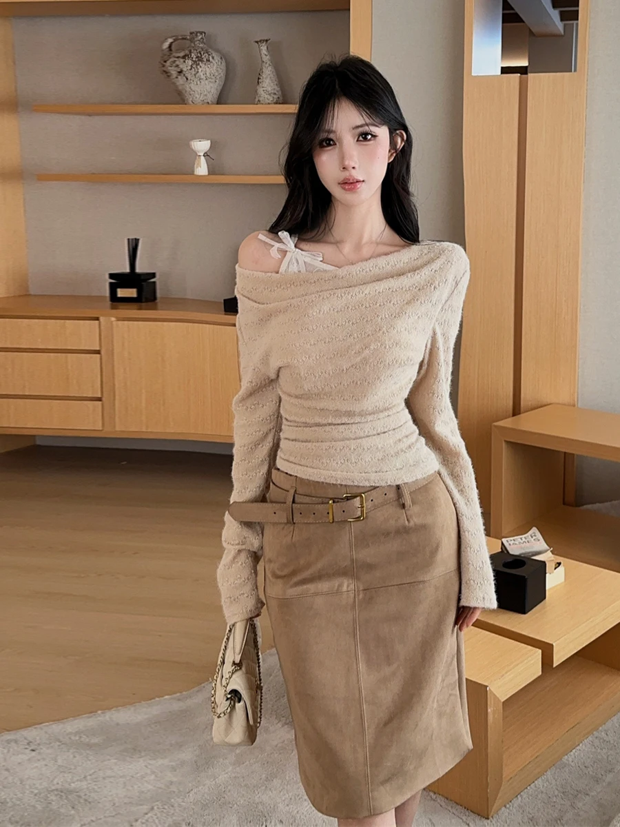 Retro Sexy Lace  Knot Asymmetrical Collar Pleated Knitted Long Sleeve Slimming Bodycon  Skirt Fashion Set for Women