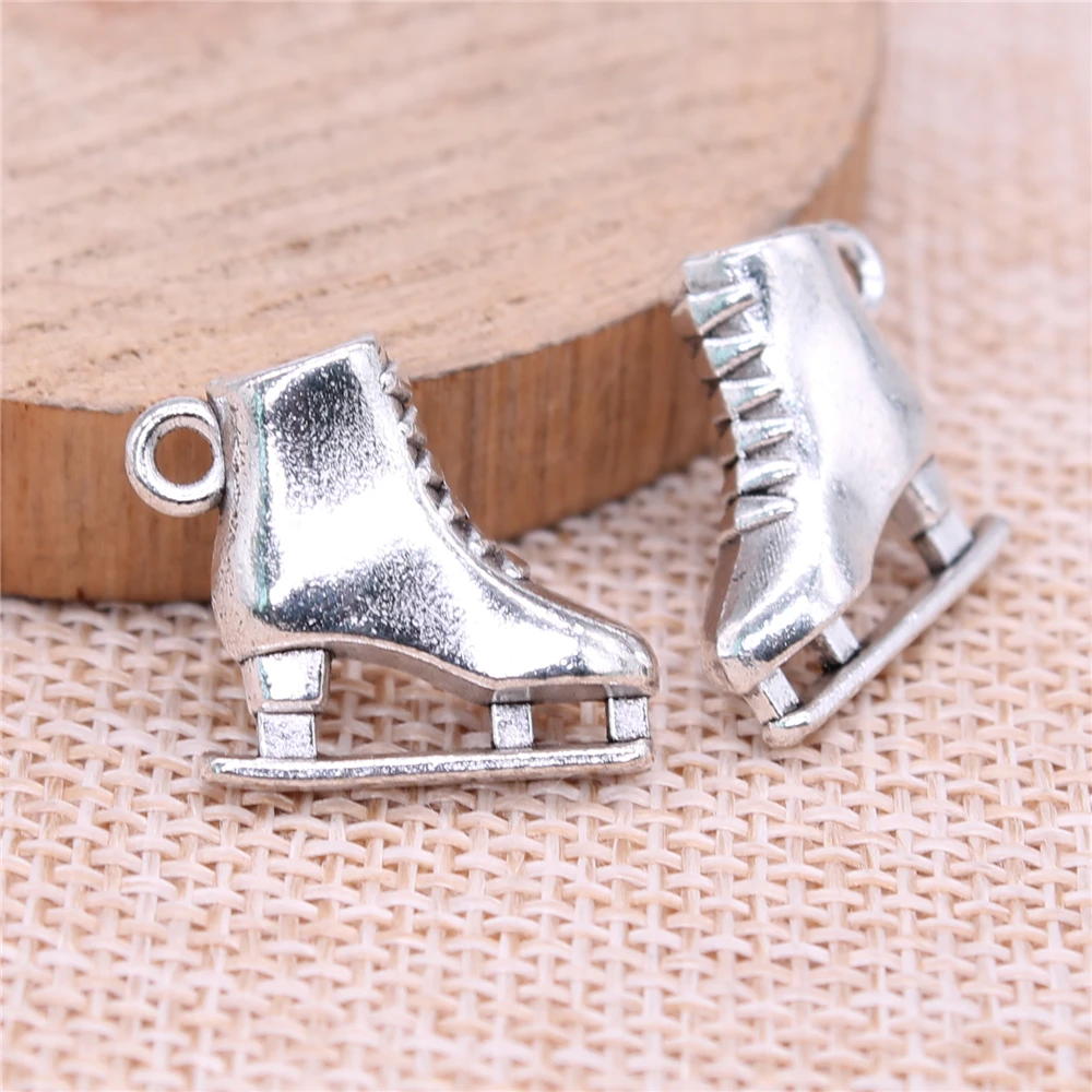 

50pcs 21x18x6mm Antique Silver Color Antique Bronze Color 3D Skates Charm Pendant