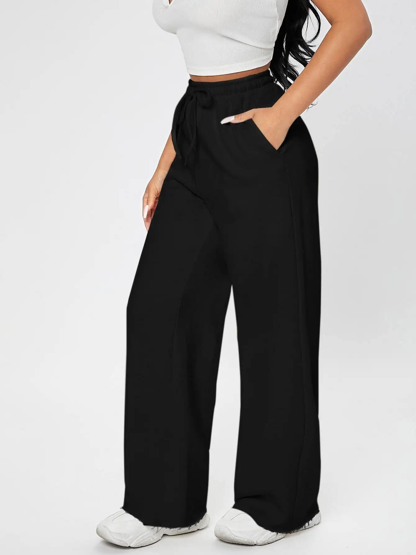 

Women's Black Wide Leg Drawstring Waist Pants with Slant Pockets