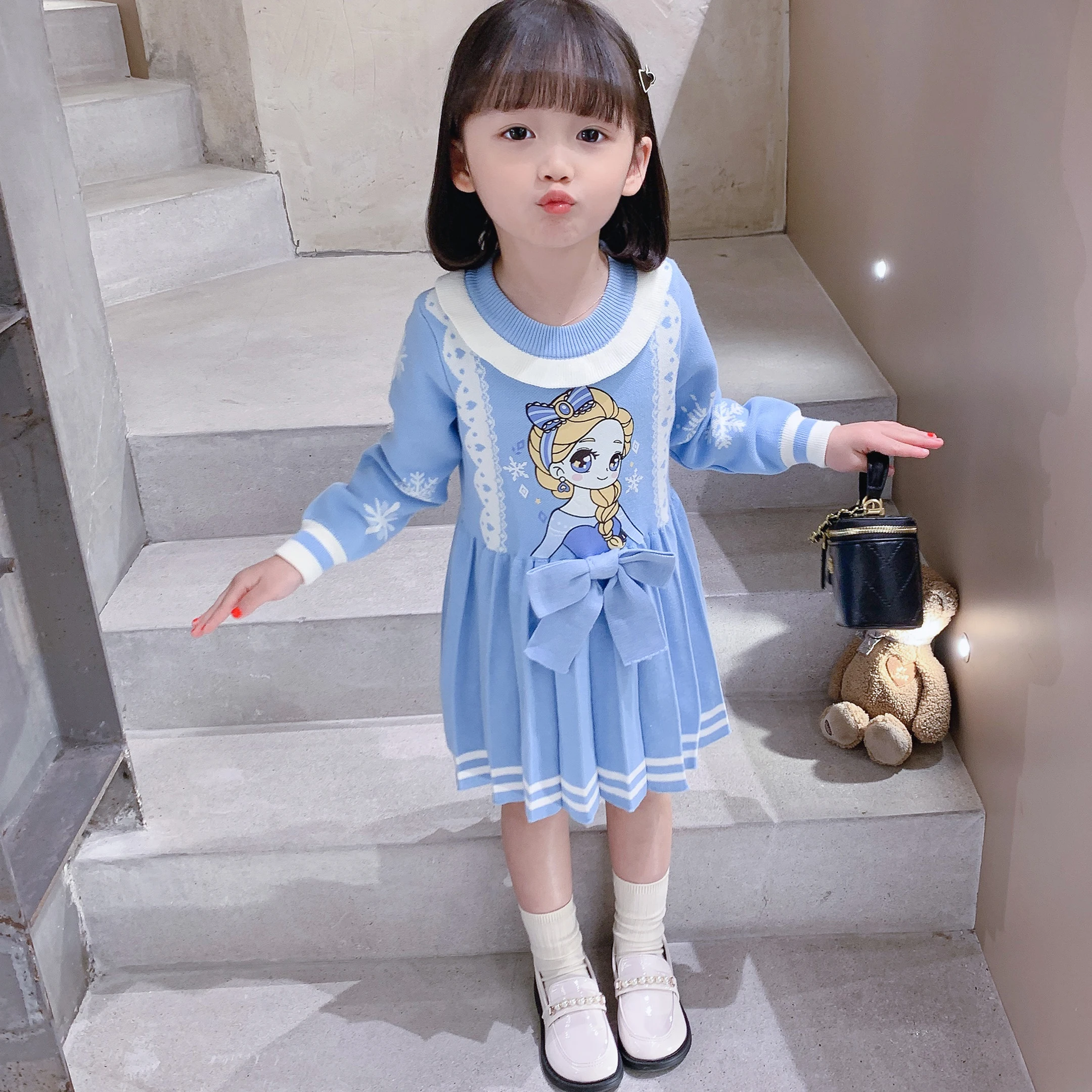 فستان الأميرة للفتيات بأكمام طويلة ورقبة دائرية مزين بفيونكة للربيع والخريف فستان فضفاض ناعم عصري لطيف يناسب الجميع