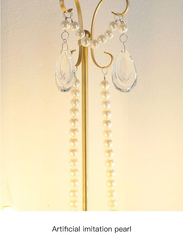 Nordic ห้องนั่งเล่นโคมไฟติดผนัง Luxury Gold Wall Sconce อลูมิเนียมฉากหลังทีวีผนังคู่ไฟคริสตัลยุโรปตกแต่ง LED