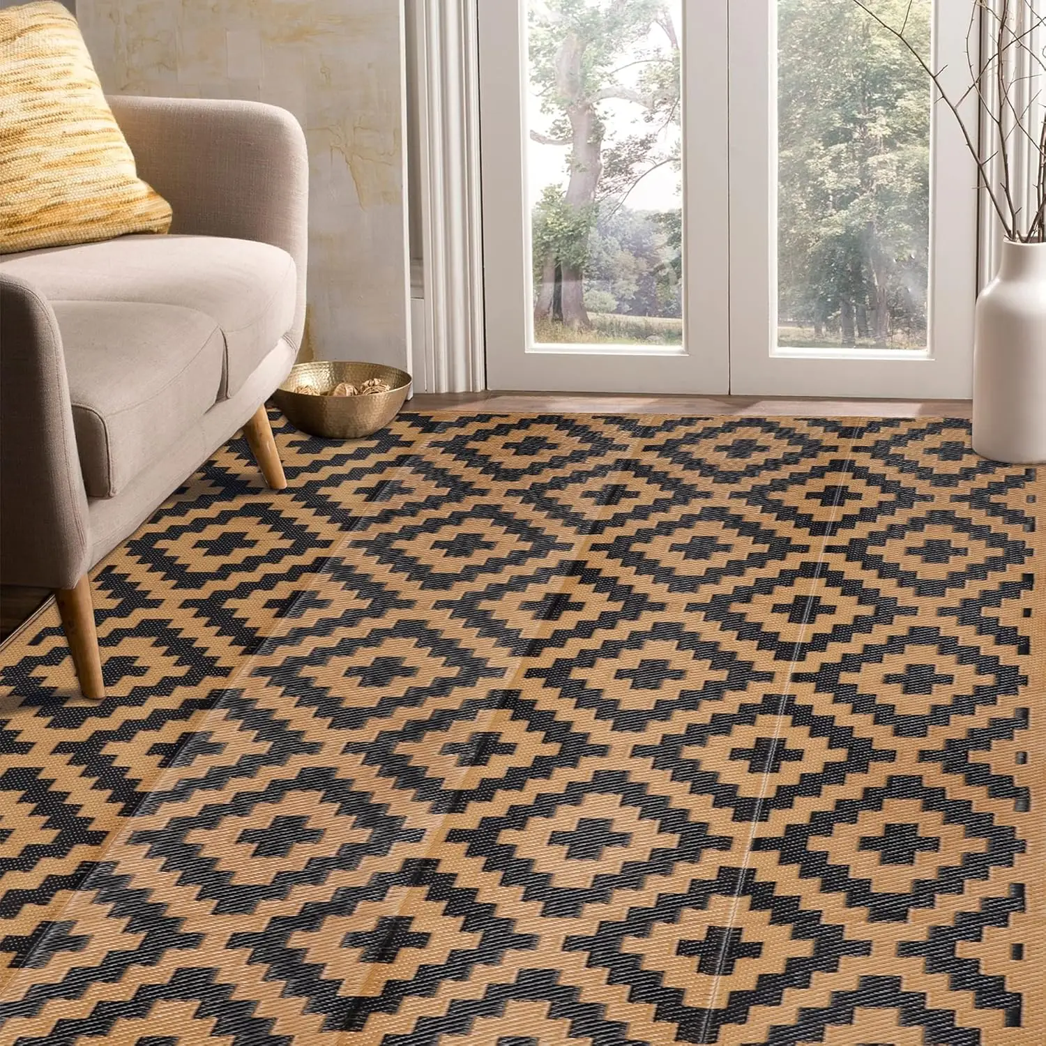 

Reversible Mats, Plastic Straw Rug, Modern Area Rug, Large Floor Mat and Rug for Outdoors, RV, Patio, Backyard, Deck, Picnic,