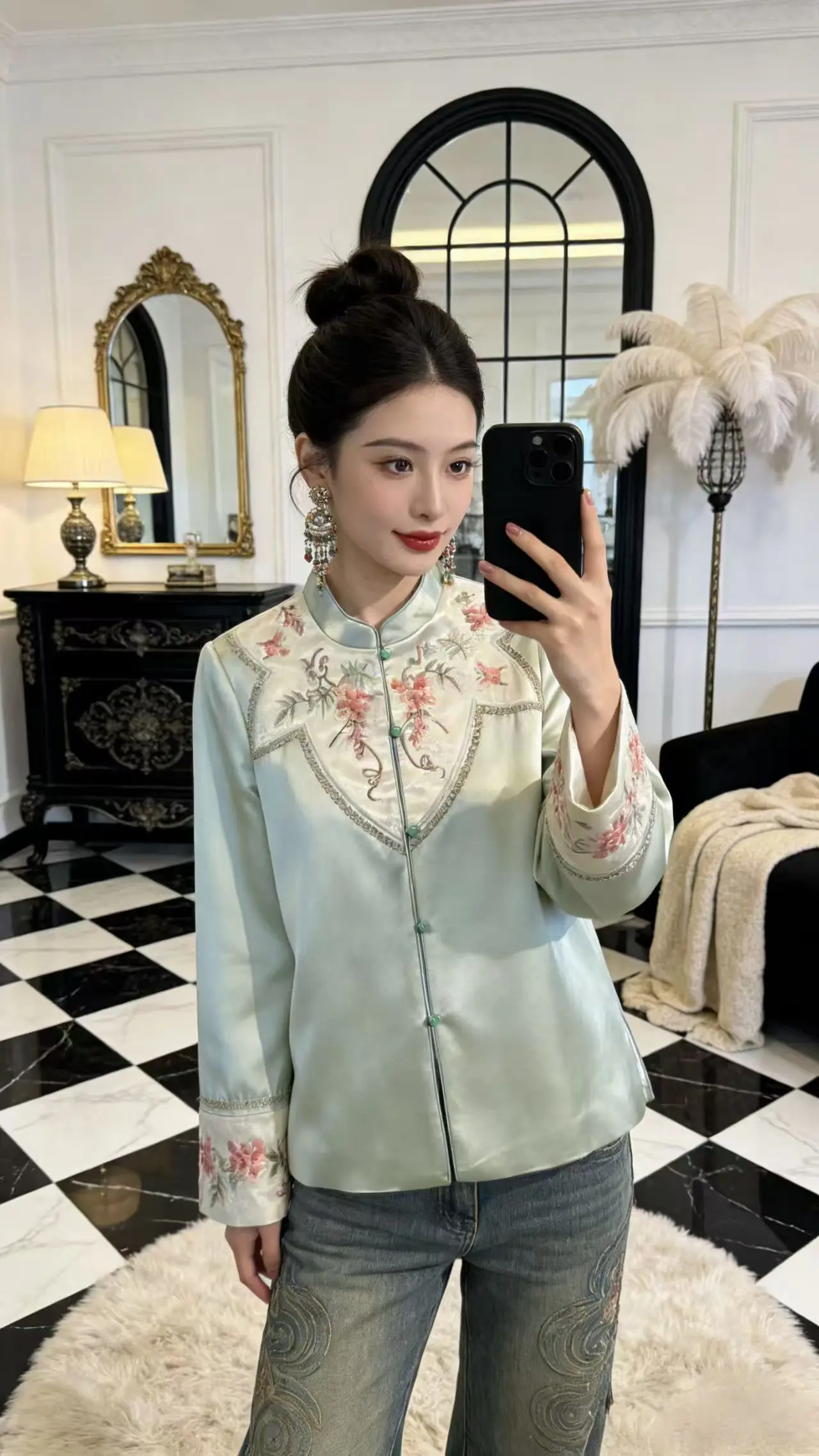 High-end Spring Autumn New Acetate Coat Embroidery Flowers Women Elegant Loose Lady Top S-XXL