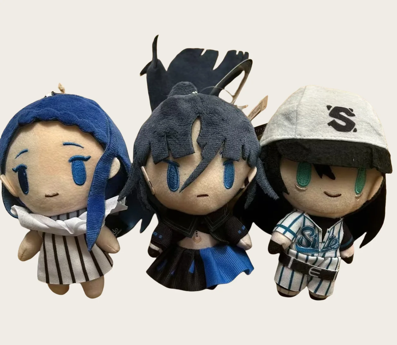 

12CM Ado Mascot Round One Plush Cotton Doll Kawaii Girls Figures Anime Plushie Stuffed Dolls Decoration Collection Gifts
