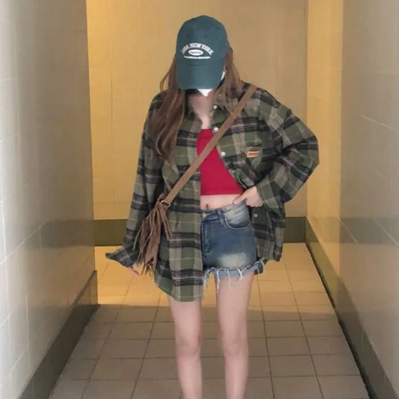 

Рубашка в американском стиле ретро, женская весенняя рубашка с отложным воротником и длинными рукавами, топы с карманами на пуговицах, свободные, шикарные, классические, уютные, универсальные, винтажные