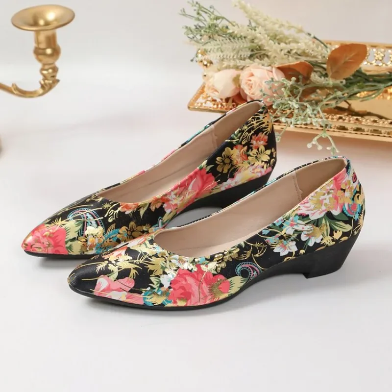 Frühling Herbst Print-Design Spitze Damen Halbhohe Schuhe 2026 Mode Einfacher Stil Outdoor Freizeitschuhe für Frauen – Detail 13