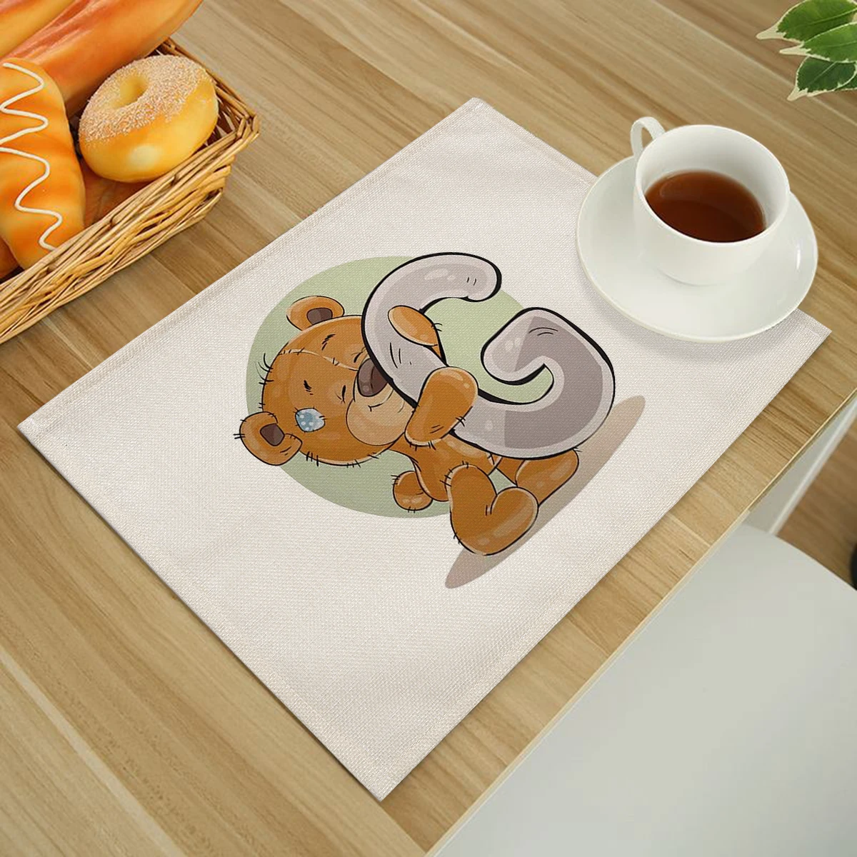 Podkładka kuchenna Cute Cartoon Animal Bear dla dzieci Dzieci Alfabet angielski A-Z Drukuj Bawełniane lniane maty stołowe Coaster