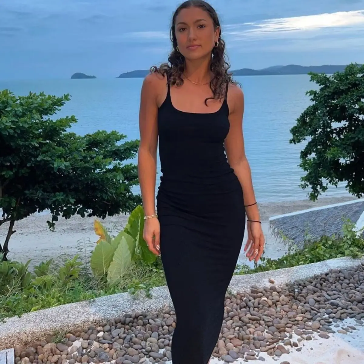 Combhasaki Women Bodycon Cami Slip Long Dress Sleeveless Backless Deep Square Neck Spaghetti Straps Slim Party Summer Sundress