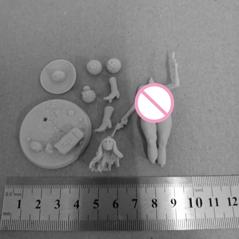 

1/24 Scale Resin Figure Assemble Model Kit Desert Gun Full Unassembled Unpainted 3D printing toy