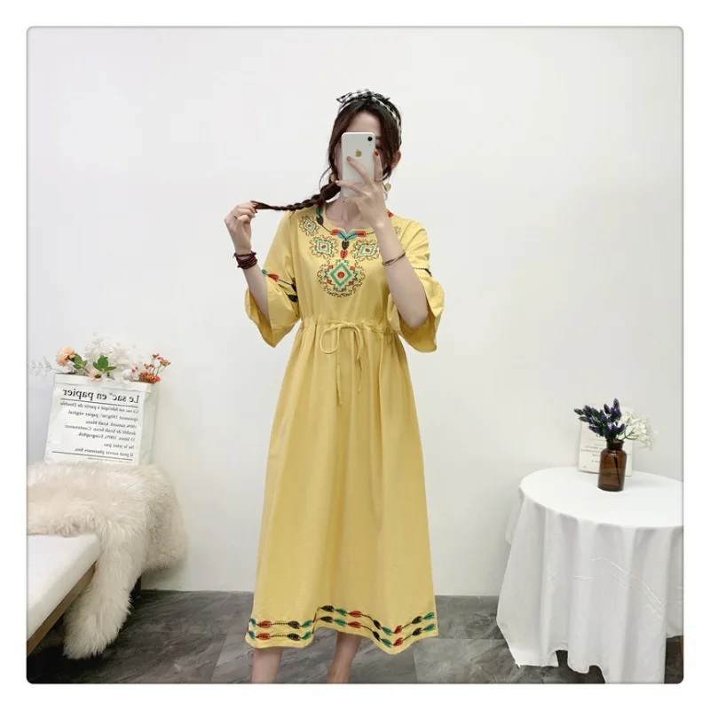 

Fashion New Retro Chinese Plus Size Dress Retro Embroidery Cotton and Linen Fabric Comfortable and Breathable Flared Sleeves