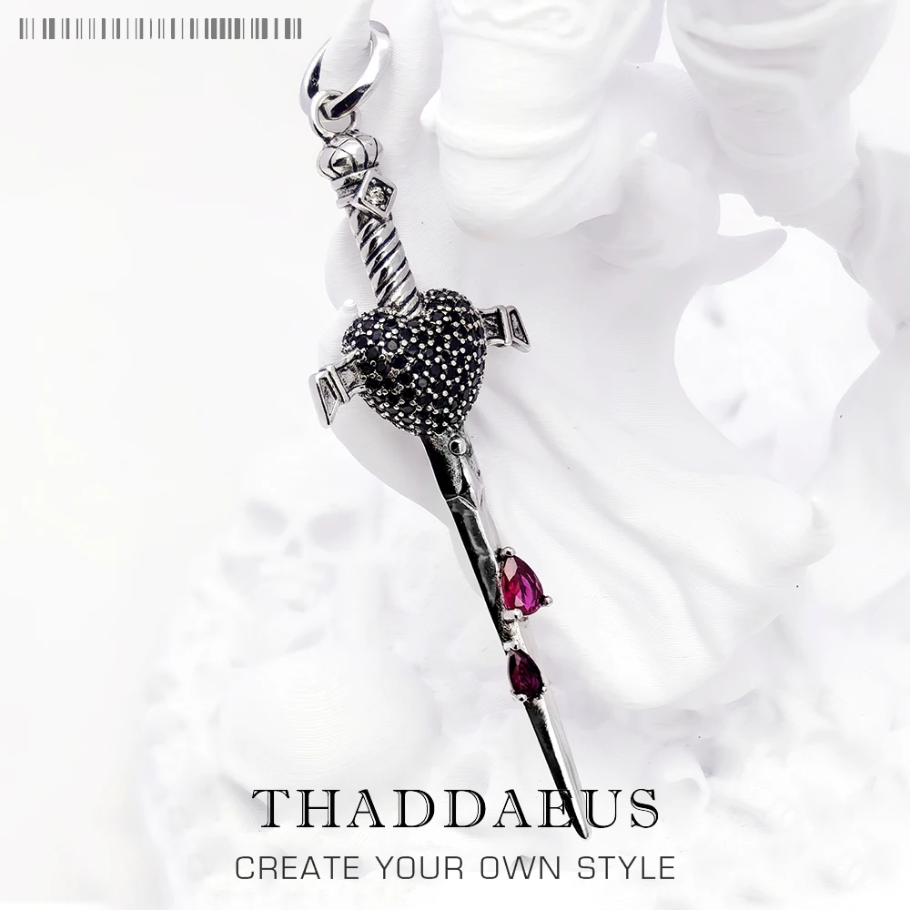 

Heart Sword Pendant with Black and Red Stones 925 Sterling Silver Jewelry Europe Style Accessorie Vintage Gift For Woman Men