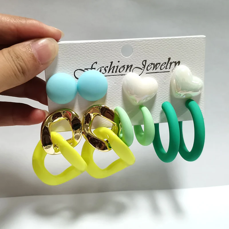 

5 Pairs Set Women's Resin Earrings for Women Extra-large Size Fashion Jewelry Geometric Crystal Heart Stud Earrings Jewelry 2023