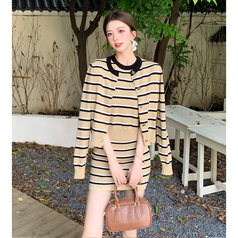 

Korean Fashion New Women Knitted Three Piece Skirt Sets Striped Long Sleeve Cardigan + Short Sleeve T-shirt + A Line Mini Skirt