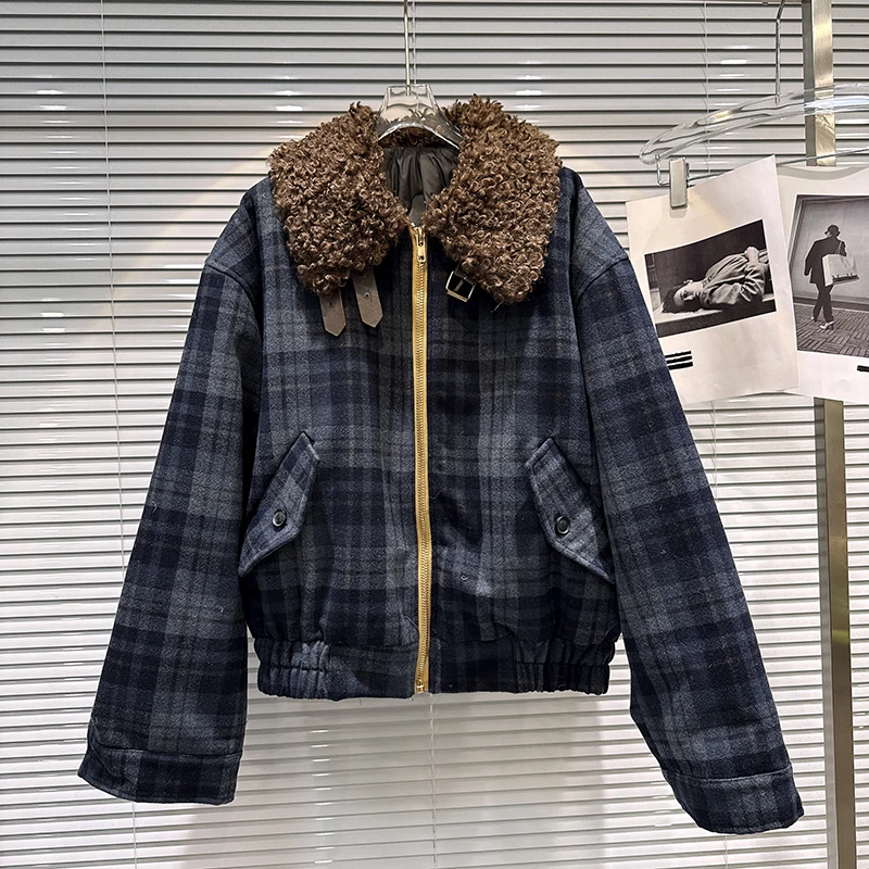 2025 Winter New American Style Retro Belt Neck Grid Pattern Contrasting Color Down Jacket Women Casual Street Fashion Coat
