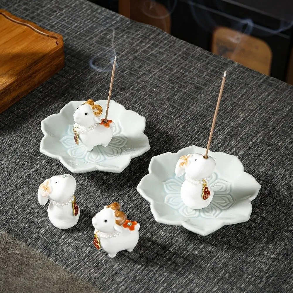 Chinese New Year Sheep Rabbit Incense Burner Lamb Bunny Desk Ornaments Ceramics Aromatherapy Incense Holder Creative Home Decor