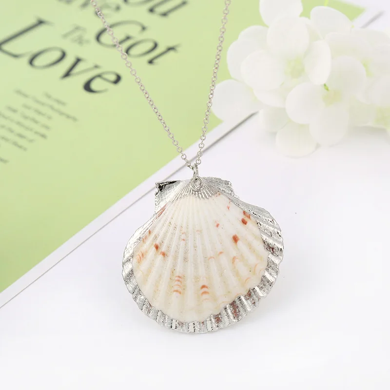 32 Styles Charm Boho Natural Shells Necklaces Scallop Pendant Necklace For Women Gifts Chain Style Alloy Seashell Summer Jewelry