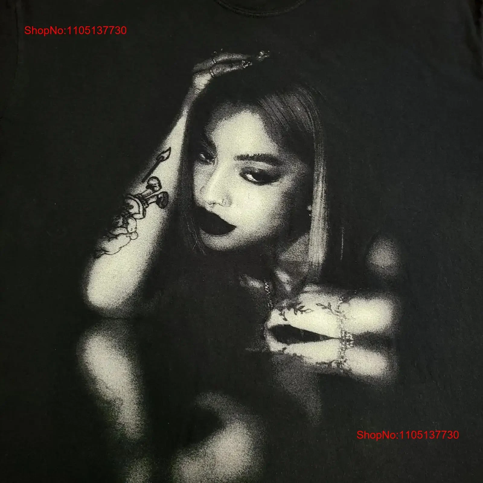 

Kiana Lede Футболка Grudges Tour Размер 2XL винтажная стираная повседневная уличная дизайнерская одежда Универсальный топ для повседневной носки