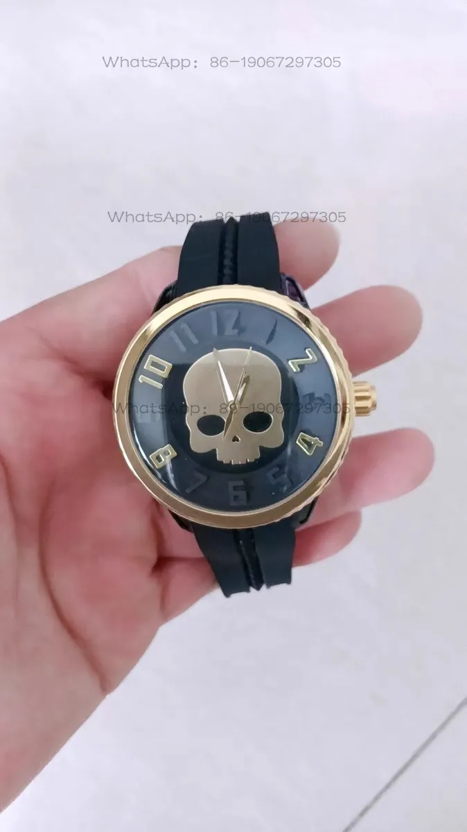 Quartz Fashion Couple Large Plate Boys and Girls Silicone Strap Gold Watch view 5