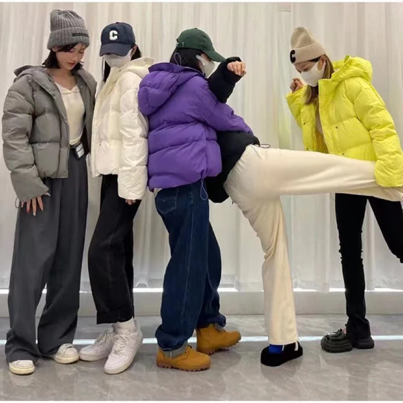 Krótkie parki damskie płaszcze z kapturem jednolite zapinane na zamek ze sznurkiem w pasie prosty krój grube do biura codzienne jesień zima 2025