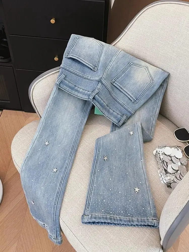 

Light Blue Rhinestone Flared Jeans Women's Spring 2025 New Korean Sle Slimming Versatile Long Pants Casual High Waist Zipper