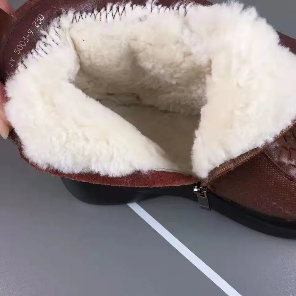 Pu Lederen Pluche Martin Laarzen Voor Vrouwen Effen Kleur Dikke Warme Geïsoleerde Vrouwelijke Snowboots Anti-Gladde Casual Schoeisel