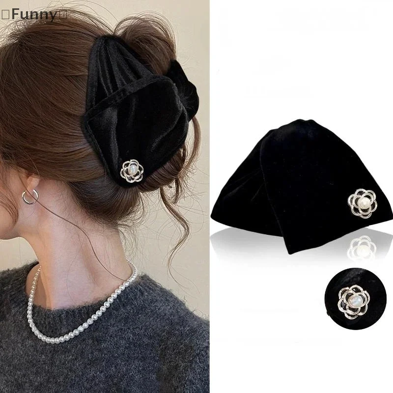 

Velvet Tea Flower Triangle Shark Clamp Women's High Ponytail Fixed Clip Elegant Hair Accessories