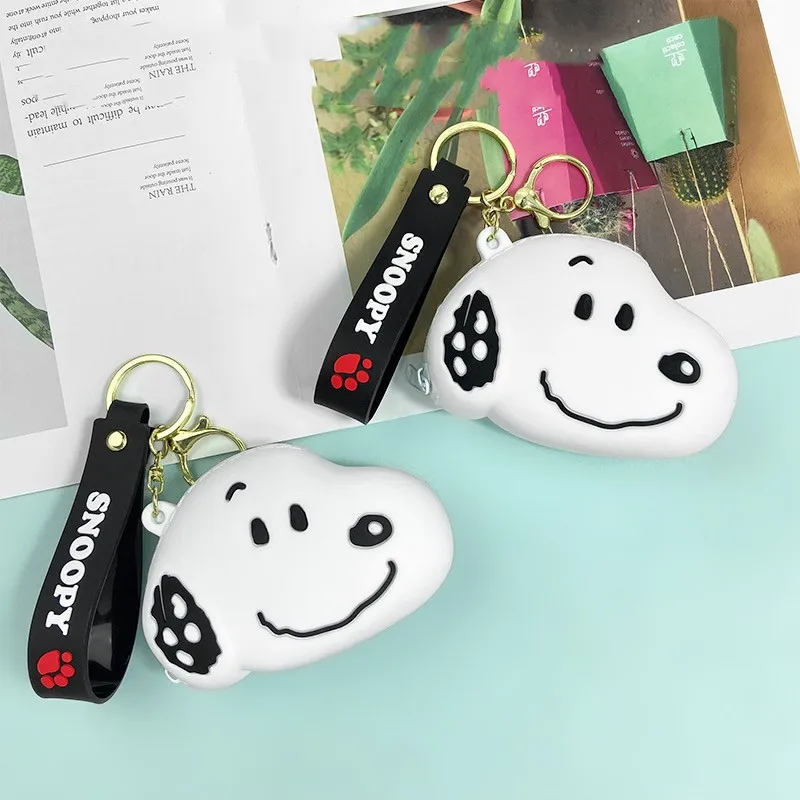 New snoopy creative cartoon keychain mini convenient coin purse student schoolbag backpack decorative pendant exquisite gift view 5