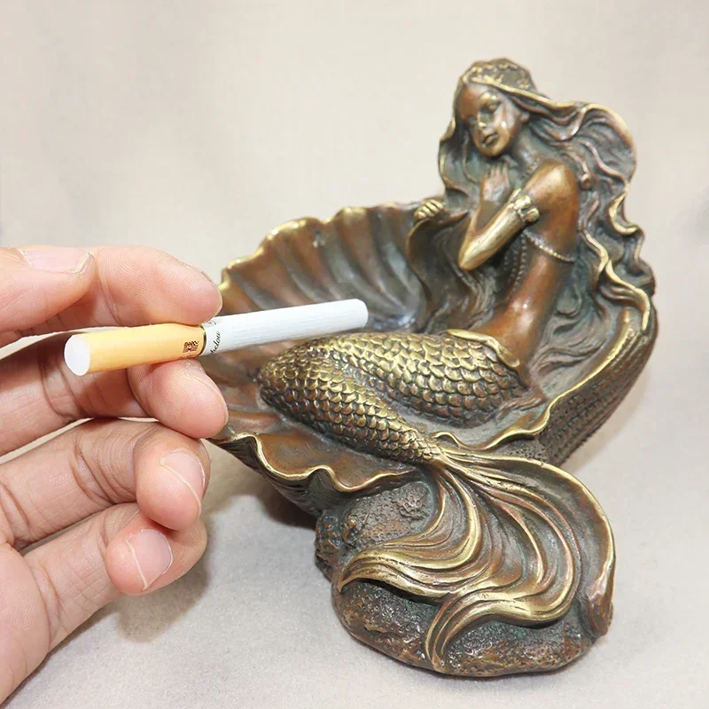 

Antique Brass Beautiful Mermaid Statue Desktop Ornament Creative Ashtray Figurines Home Decoration Crafts Accessories Men Gifts