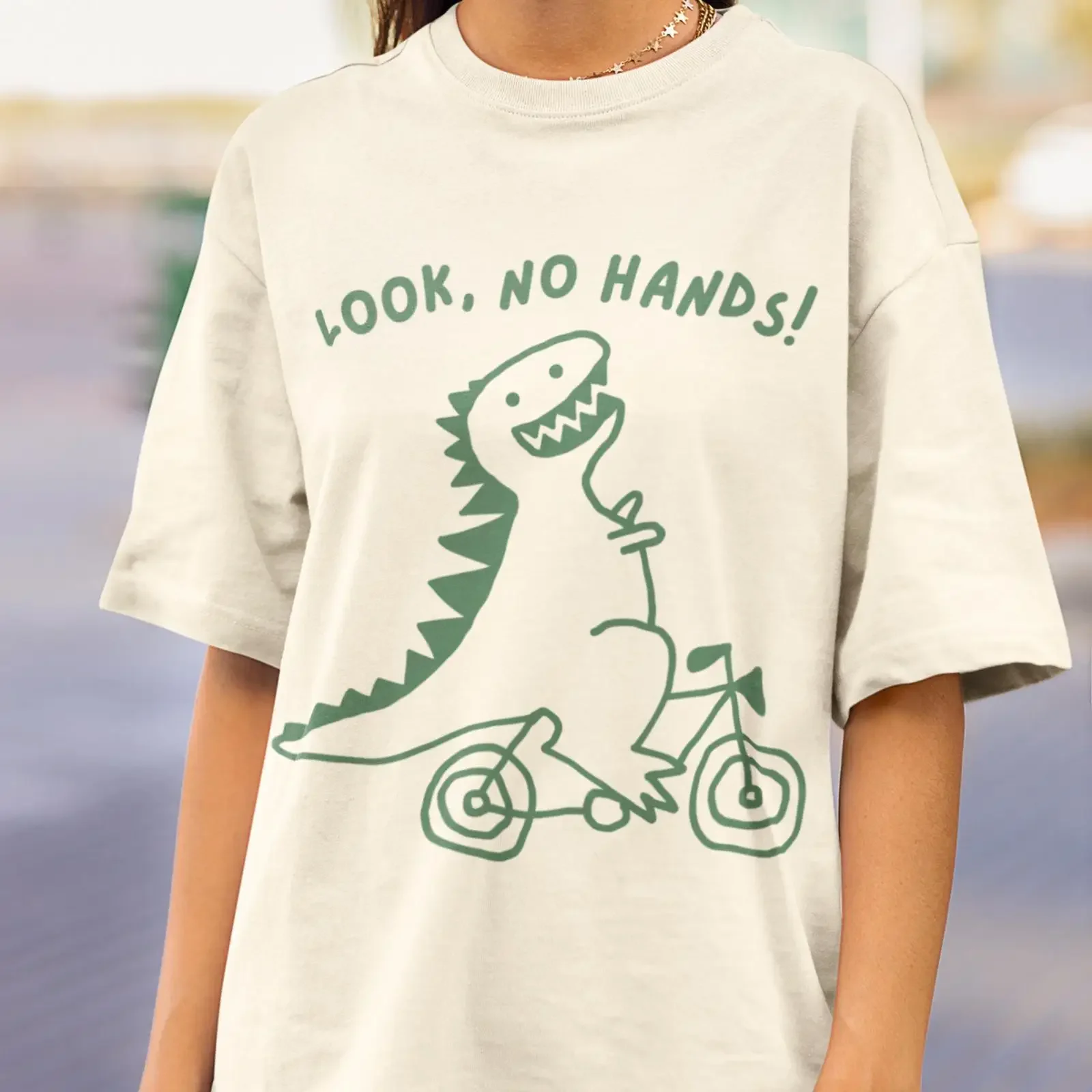 Look No Hands Funny T Rex Dinosaur Riding Bicycle Shirt Casual Dino for Cycling Lovers vintage Washed Versatile
