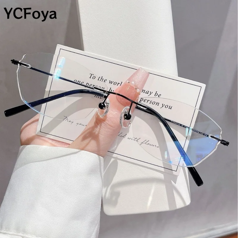 

YCFoya New Customizable Women Titanium Frame Butterfly-Shaped Eyeglass Frame High-End Sensation Rimless Eyeglasses 20190