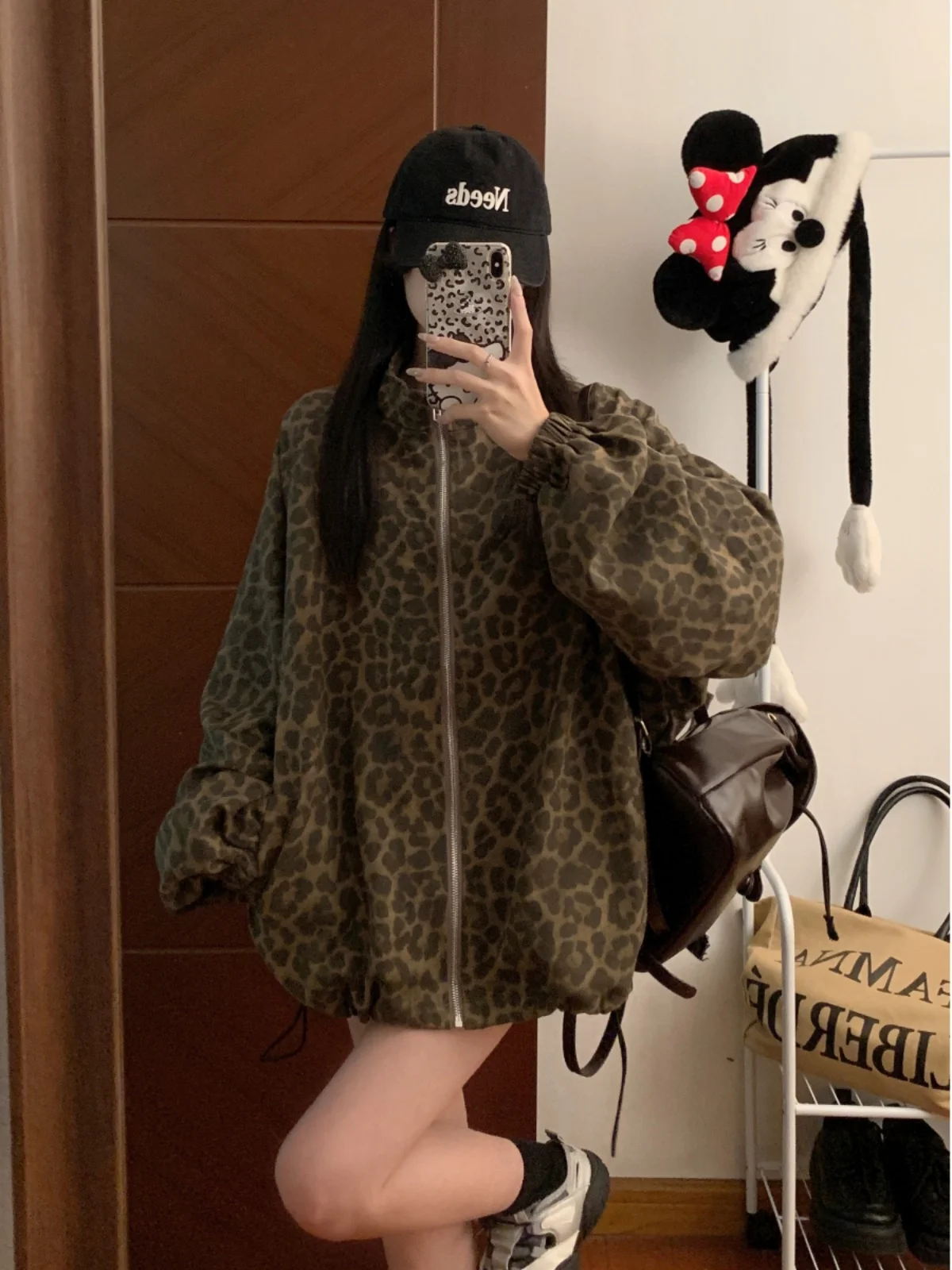 

Американский джет с леопардовым принтом 2024, ранняя осень, Гонконг, свободный дизайн на молнии с завязками, BF Jaet, женский уличный Sle