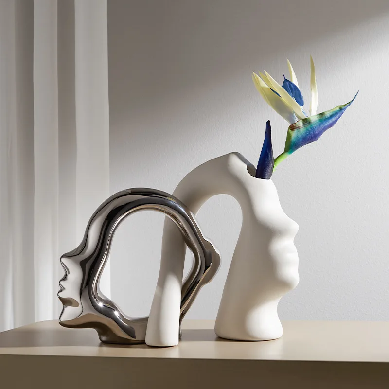 

New Luxury High-end Vase Ornament Elegant Home Decor for Living Room TV Stand Entryway Hotel Interior Decoration